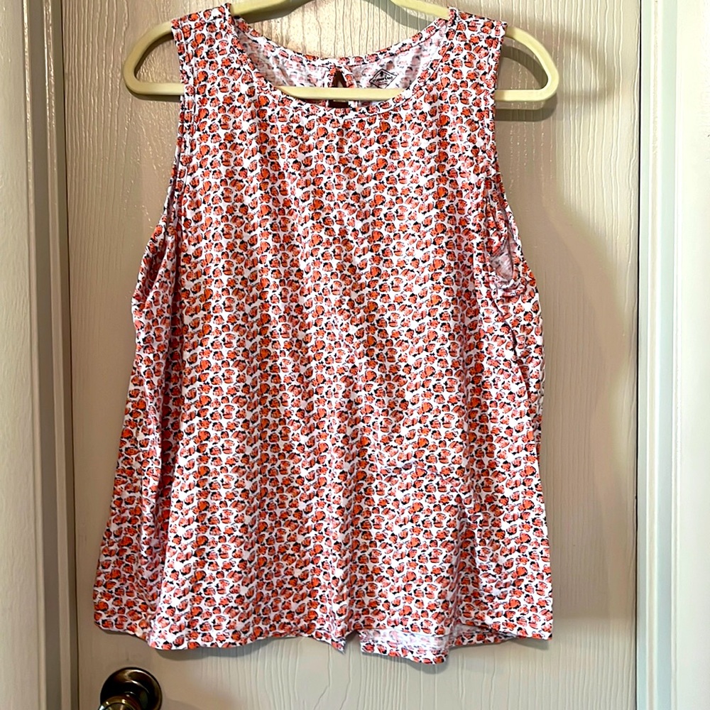 Keyhole Back Tank